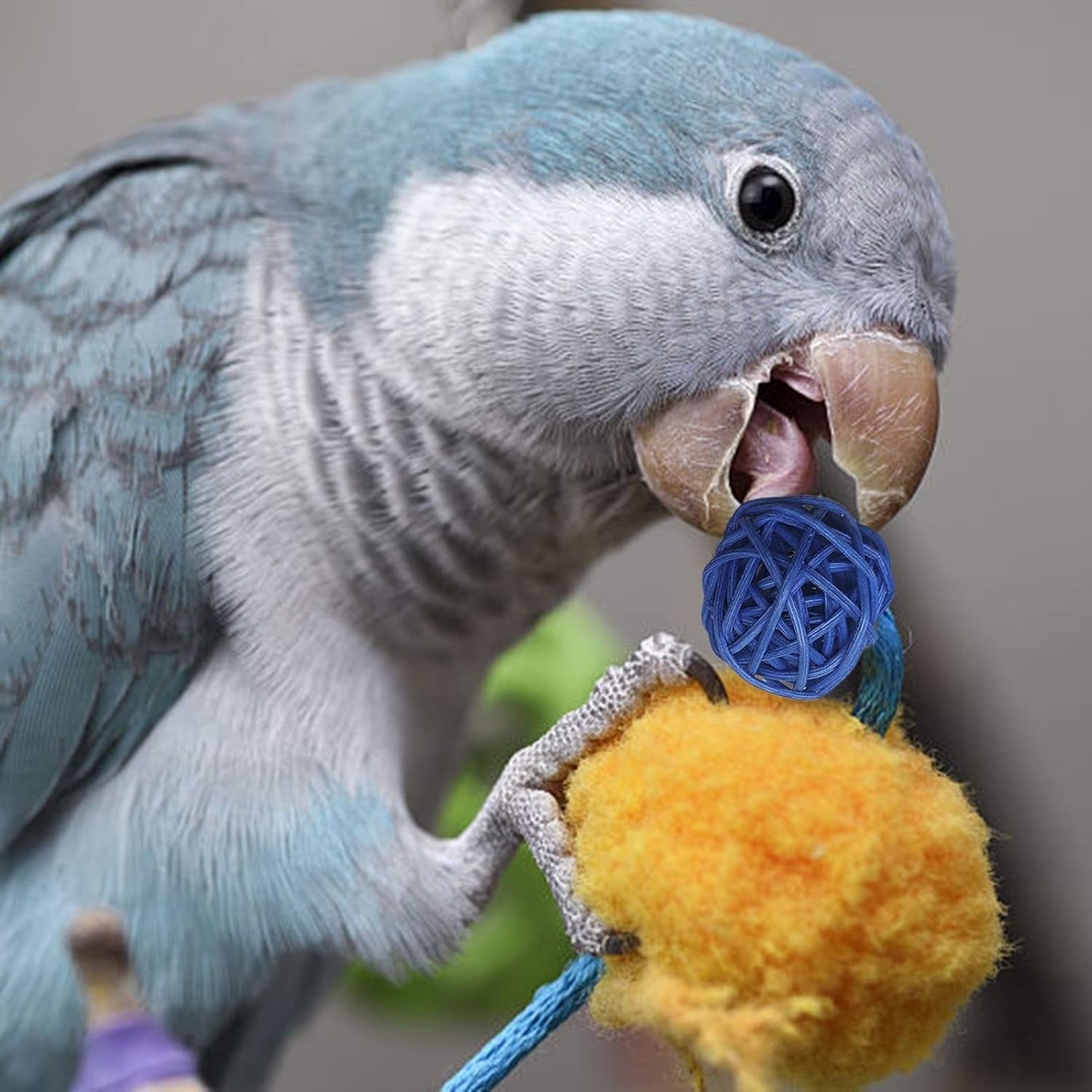 32 Pack Rattan Balls for Birds, 1.2 Inch Wicker Chew Toys for Parrots, Parakeets & Small Pets, Natural Cage Bite Balls, DIY Craft Accessories, Vase Fillers, Multi-Color